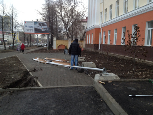 Монтаж флагштоков