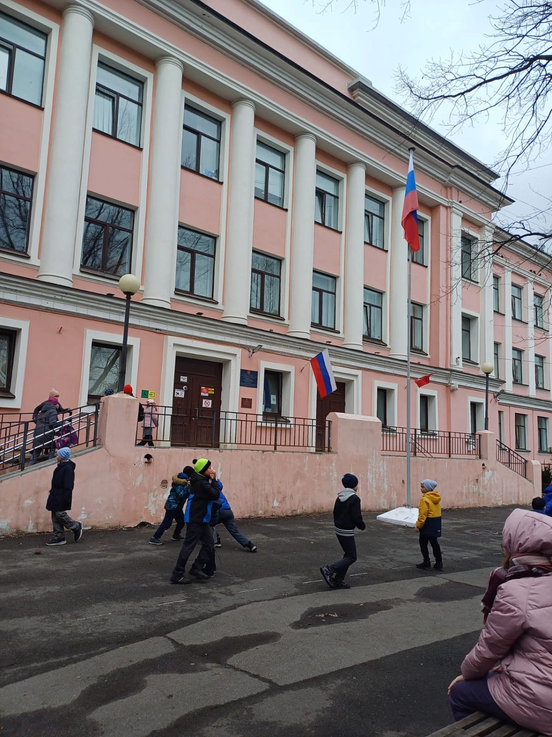 Установка уличных флагштоков в 2024 году Установка уличных флагштоков в 2024 году